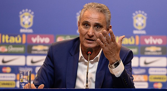 Tite fará sua estreia na Seleção. Foto: Pedro Martins/MoWA Press
